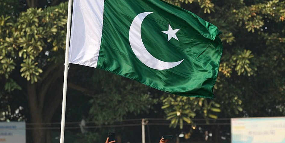 शारजाह की उमस में अफ़ग़ानिस्तान की गहराई: सात जीत, एक ख़ामोश कप्तान और पाइबस का 'हैप्पी ड्रेसिंग रूम'